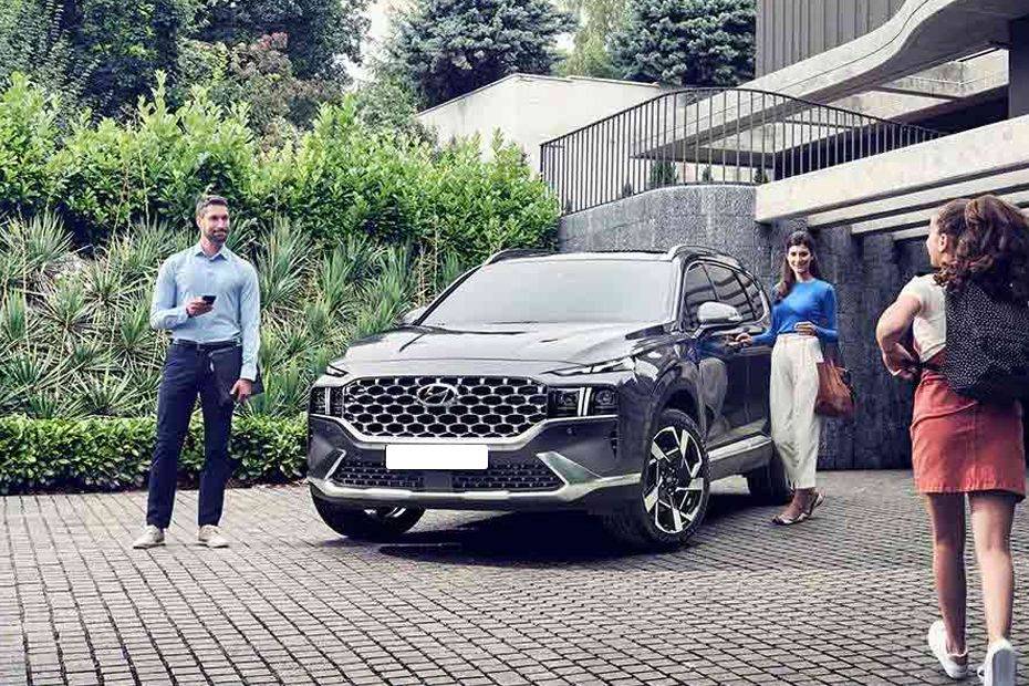 Hyundai Santa Fe 2025 Price, Specs, Reviews & January Best Deals