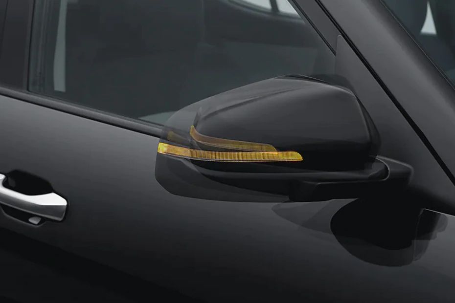 Hyundai Creta Drivers Side Mirror Front Angle Hyundai Creta Drivers Side Mirror Front Angle