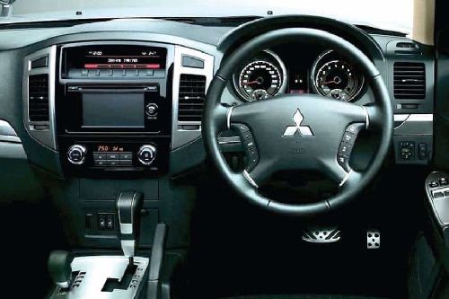 Mitsubishi Pajero Steering Wheel Mitsubishi Pajero Steering Wheel