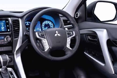 Mitsubishi Pajero Sport Steering Wheel